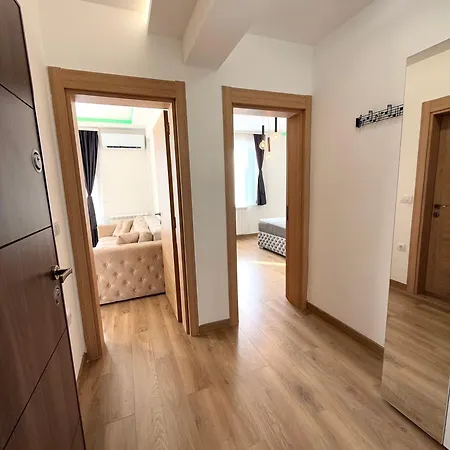 Lux With A Park View Daire Belgrad