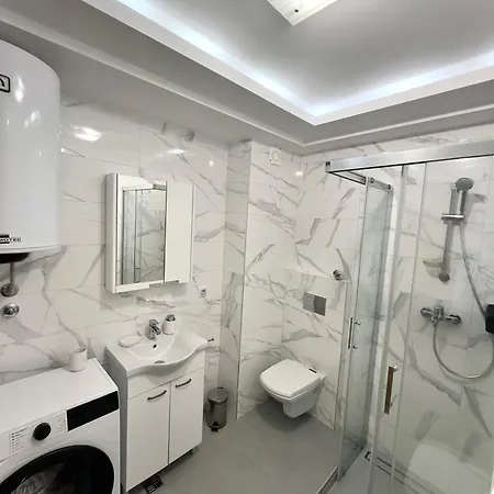 Lux With A Park View Belgrád